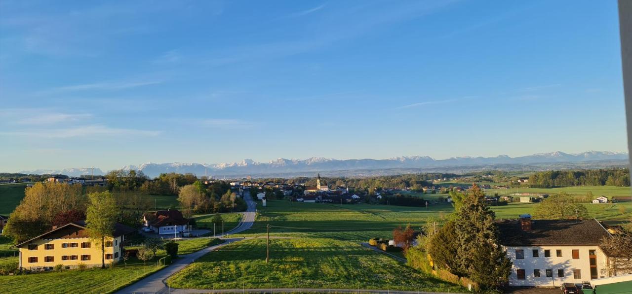 Landgasthof Entenwirt Tarsdorf Екстериор снимка